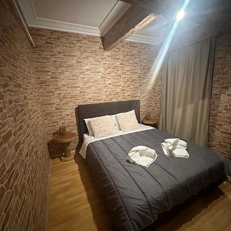 The Cave Apartment Athens Exterior photo