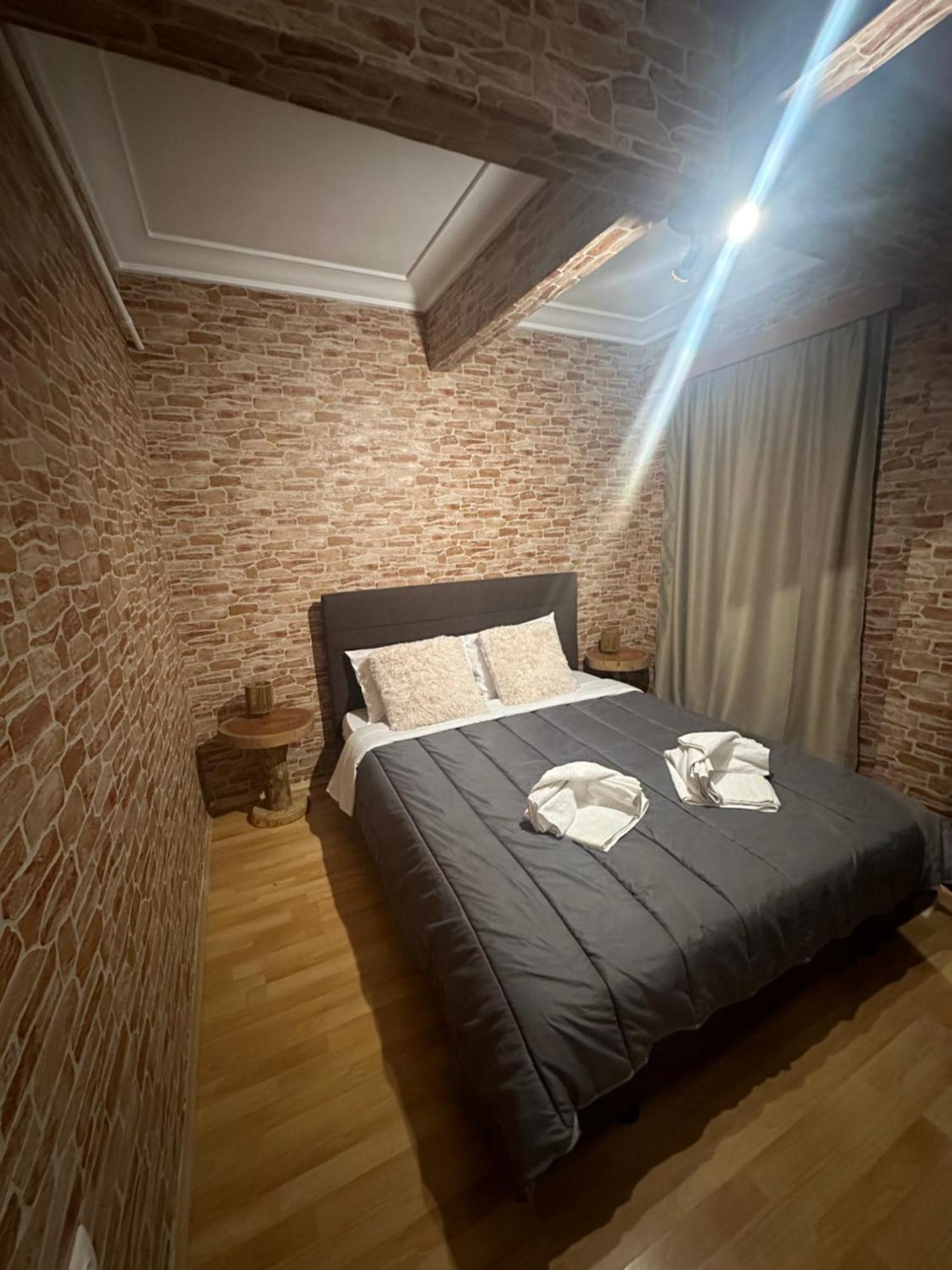 The Cave Apartment Athens Exterior photo